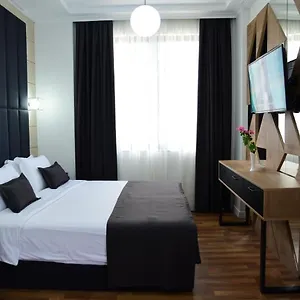 comfort.hotels-in-tirana.com/